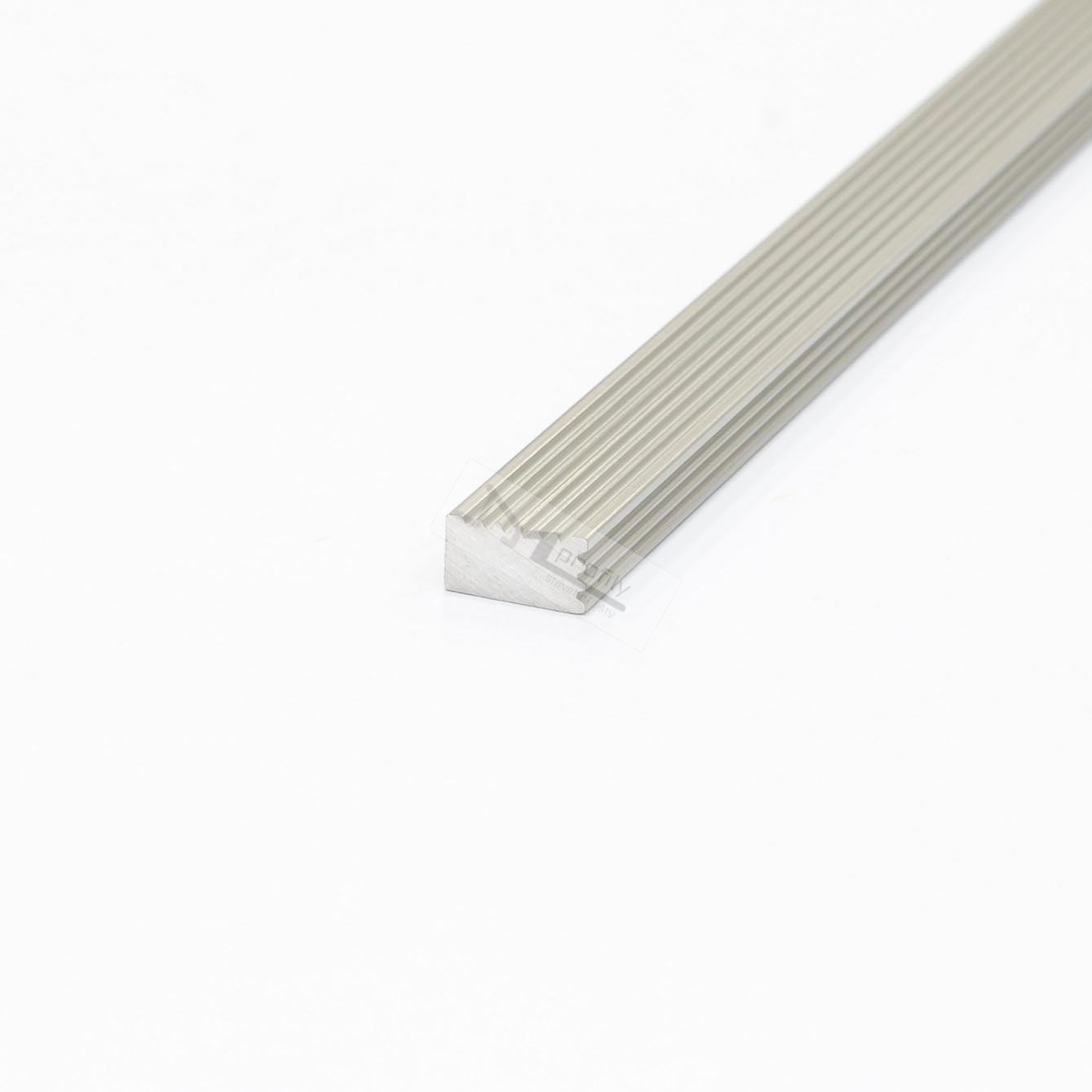 Lišta listela VARIO 5X9 mm, 1 m, elox přírodní kartáčovaný/ vroubkovaný