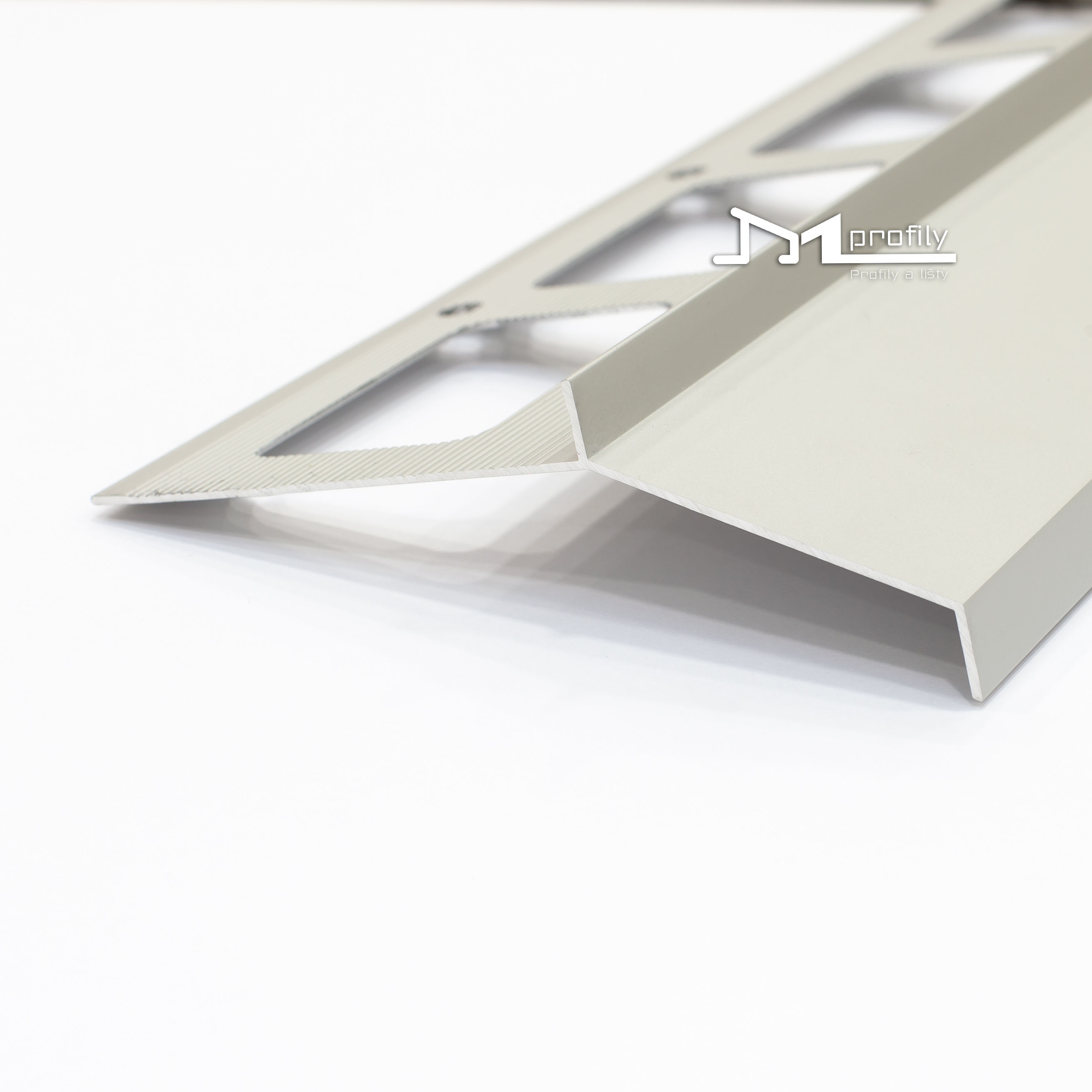 Balkonová lišta Havos s okapničkou, elox přírodní hliník, přesah 40 mm, 2.5 m